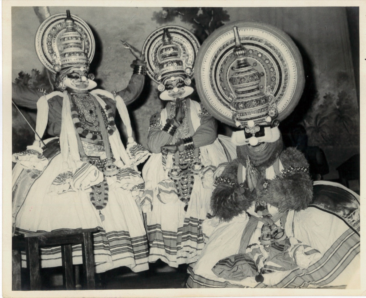 Kathakali costume